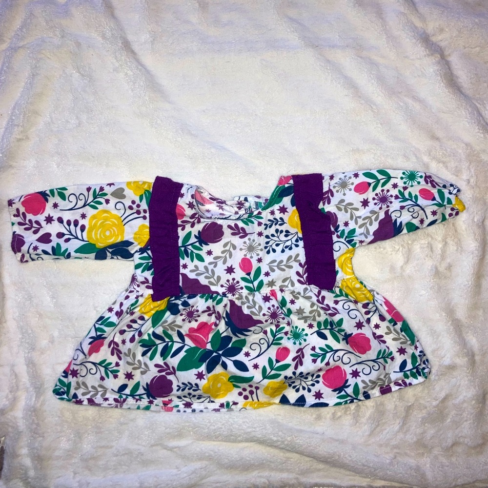 Rufflebutt brand floral top 3-6 month